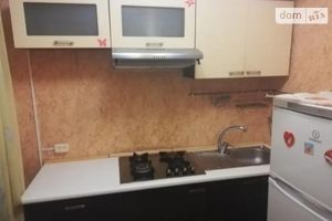 Продается 1-комнатная квартира 32 кв. м в Днепре