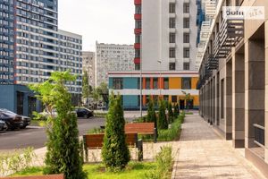 Продается 2-комнатная квартира 72 кв. м в Киеве