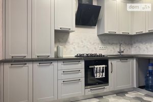 Продается 1-комнатная квартира 47 кв. м в Сумах