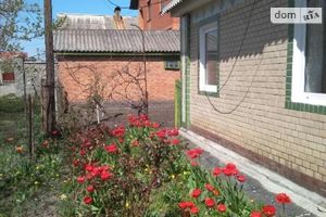 Продається одноповерховий будинок 74 кв. м з бесідкою